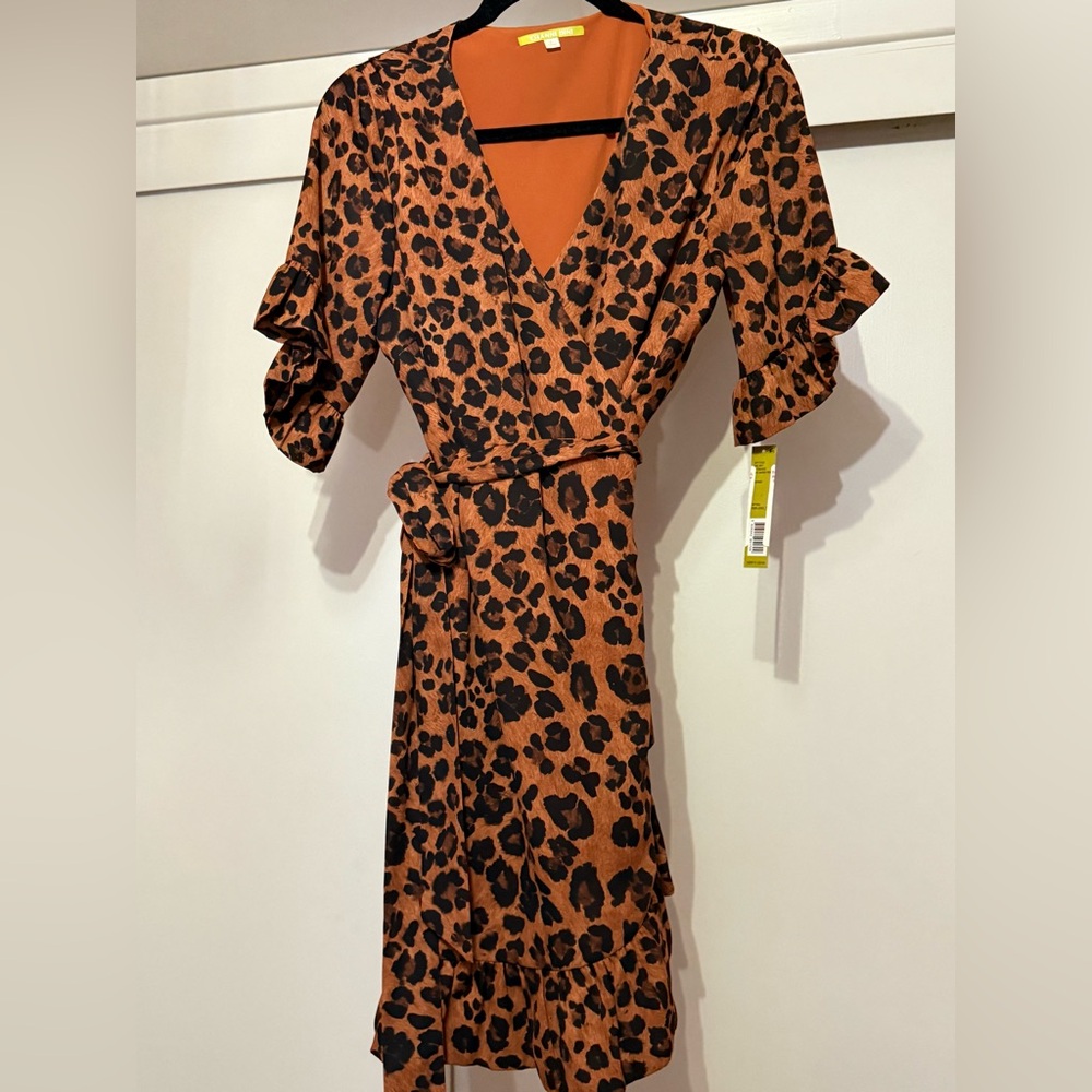 GIANNI BINI BNWT Leopard Wrap Belted Midi Dress. Fully Lined. Size Large